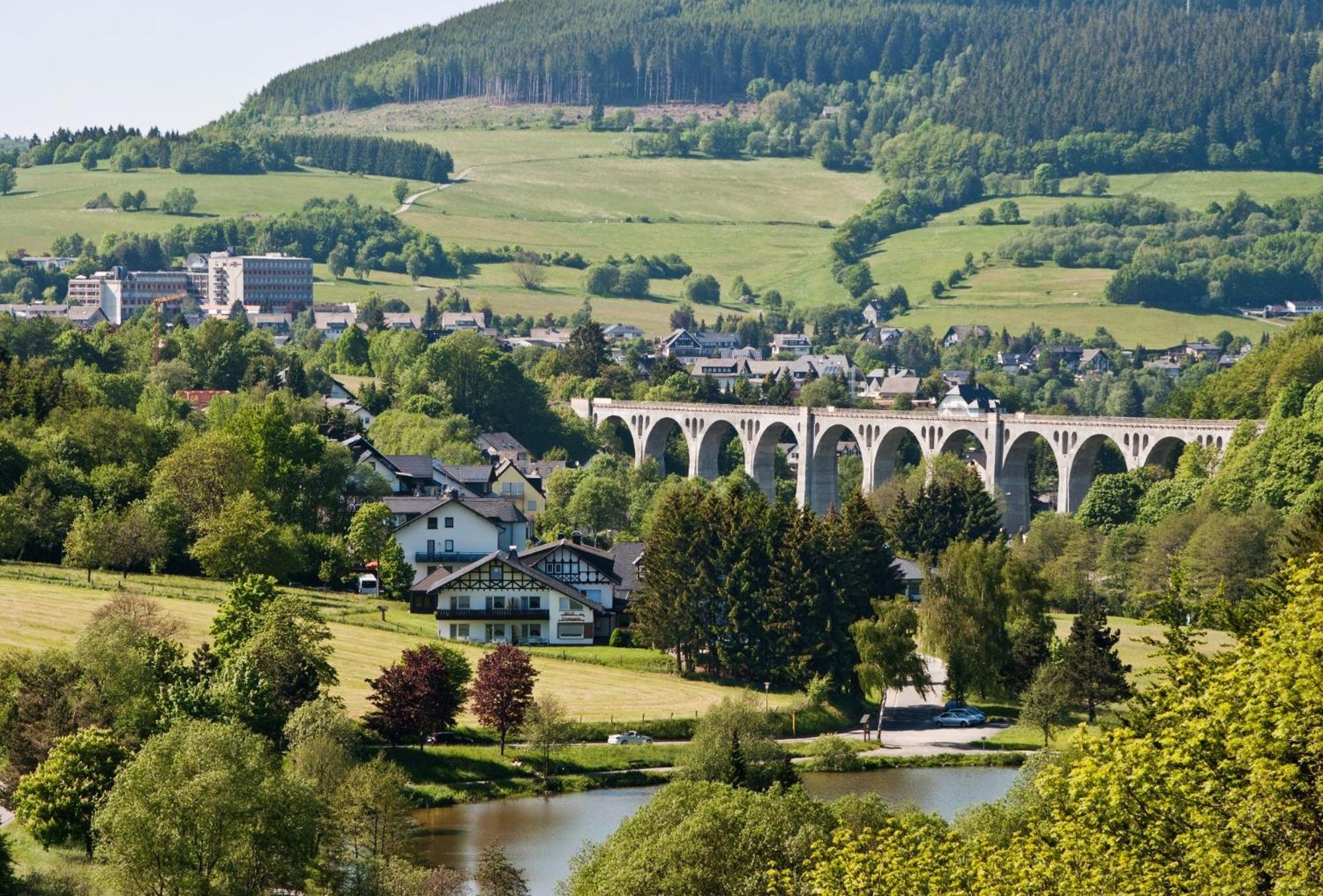 ヴィリンゲンDorf-Quartier Am Rathausアパートメント エクステリア 写真